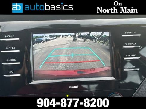 Used 2020 Toyota Camry LE image 31