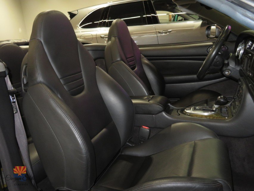 Used 2002 Jaguar XK8 Convertible RWD image 6