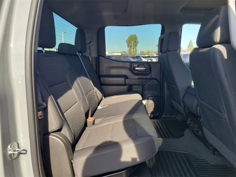 Used 2025 Chevrolet Silverado 1500 Custom image 25