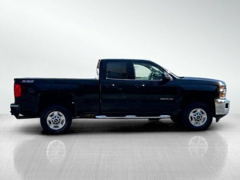 Used 2017 Chevrolet Silverado 2500 LT w/ All Star Edition image 3