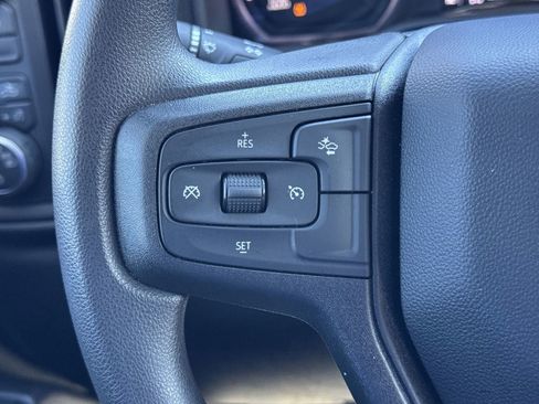 Used 2026 Chevrolet Silverado 2500 Custom w/ Custom Value Package image 19