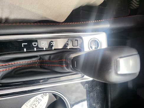 Used 2025 Nissan Altima 2.5 SR FWD image 6