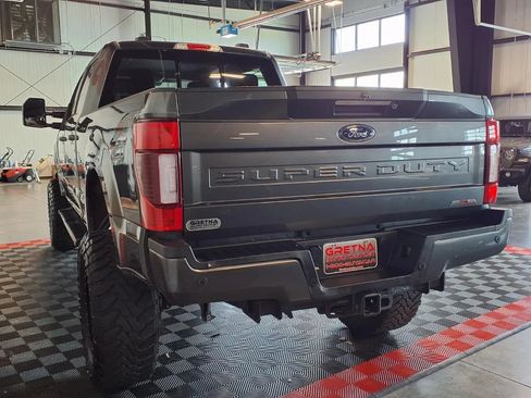 Used 2020 Ford F250 Lariat w/ Lariat Ultimate Package AWD/4WD image 5