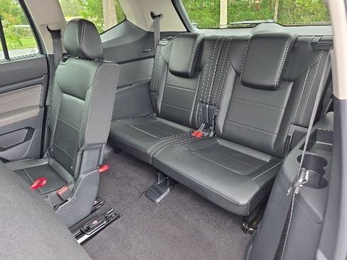 Used 2022 Volkswagen Atlas SEL image 17