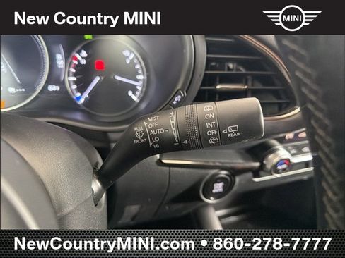 Used 2024 MAZDA MAZDA3 s image 21