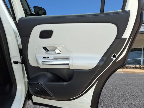 Certified 2023 Mercedes-Benz GLA 250 4MATIC image 28