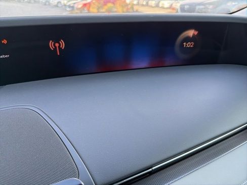 New 2025 Lincoln Nautilus Premier w/ Equipment Group 102A image 15