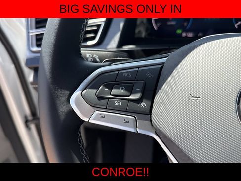 Used 2026 Volkswagen Atlas Cross Sport SE FWD image 17