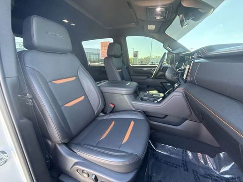 Used 2026 GMC Sierra 2500 AT4 w/ AT4 Premium Plus Package AWD/4WD image 24