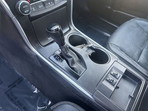 Used 2016 Toyota Camry XLE image 16