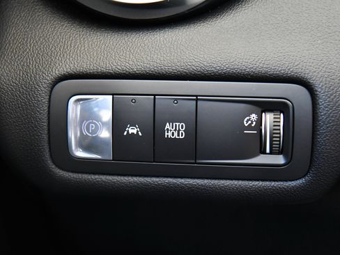 Used 2024 Chevrolet Blazer EV LT AWD/4WD image 39
