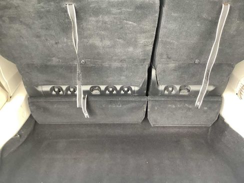 Used 2023 Chrysler Pacifica Touring-L FWD image 14
