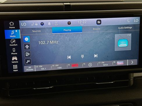 Used 2024 Jeep Wrangler Unlimited w/ Convenience Group AWD/4WD image 19