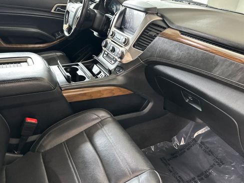 Used 2020 GMC Yukon XL Denali image 17