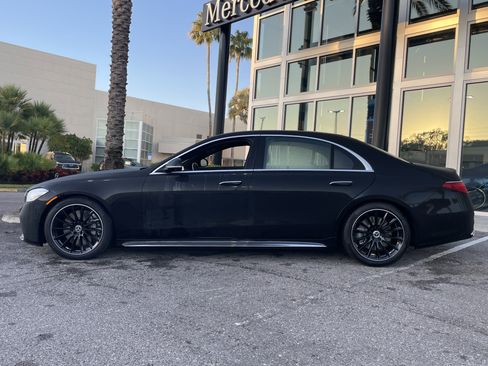 New 2026 Mercedes-Benz S 580 4MATIC Sedan image 3