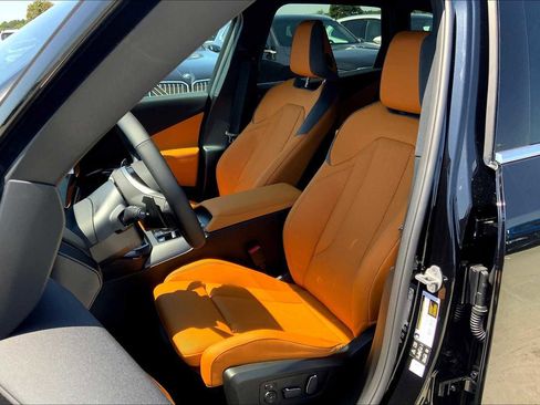 Used 2026 BMW X3 xDrive30 w/ Convenience Package image 9