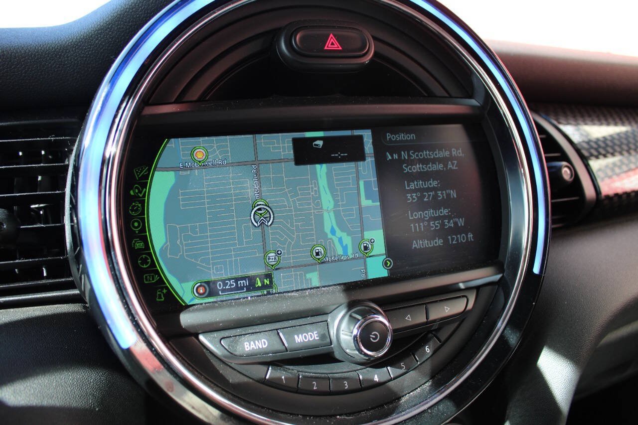 Used 2018 MINI Cooper S FWD image 1