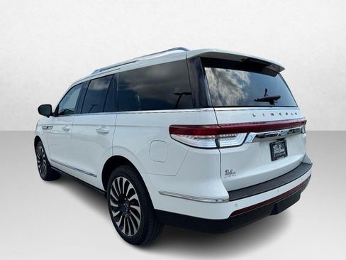 Used 2022 Lincoln Navigator Black Label AWD/4WD image 7