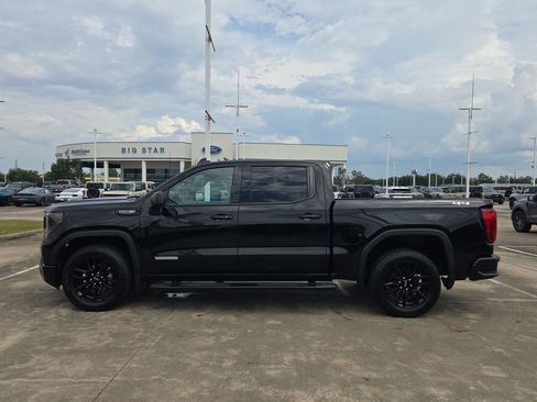 Used 2022 GMC Sierra 1500 Elevation w/ LPO, Elevation Black Package AWD/4WD image 9