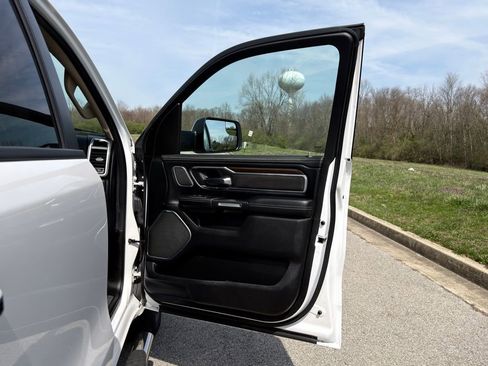 Used 2021 RAM 1500 Laramie image 28