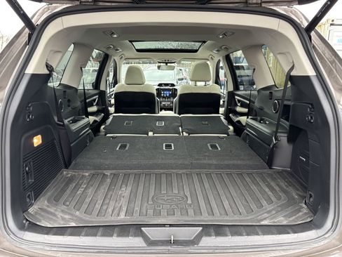 Used 2022 Subaru Ascent Limited w/ Technology Package image 31