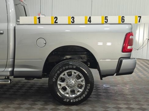 Used 2024 RAM 2500 Laramie AWD/4WD image 29