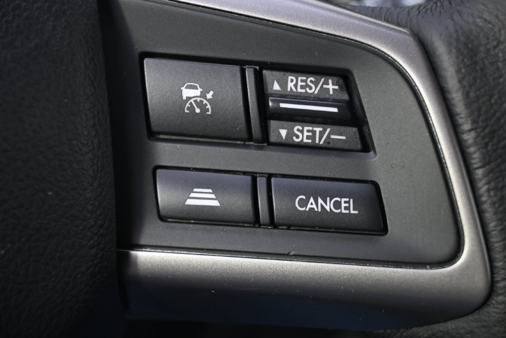 Used 2016 Subaru Forester 2.5i Touring w/ Eyesight & Navigation System AWD/4WD image 36