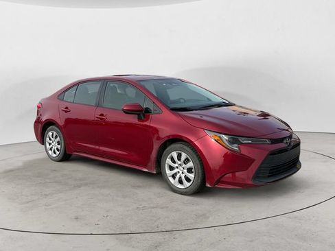 Used 2024 Toyota Corolla LE FWD image 3