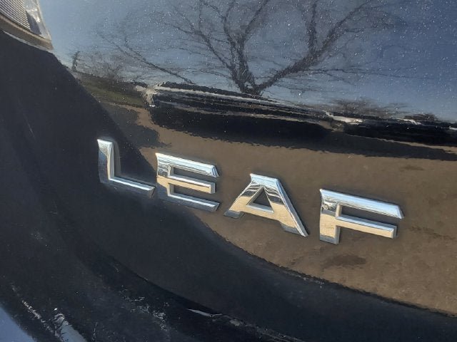 Used 2012 Nissan Leaf SL FWD image 27