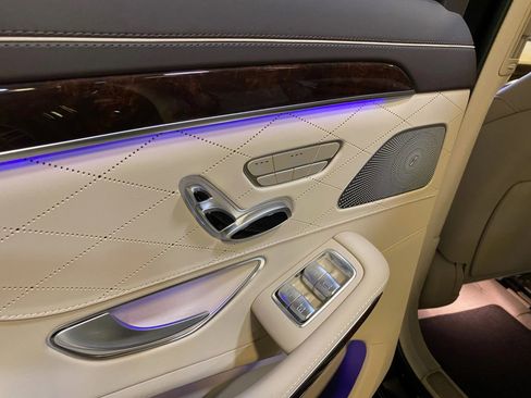 Used 2020 Mercedes-Benz S 560 4MATIC Sedan image 40