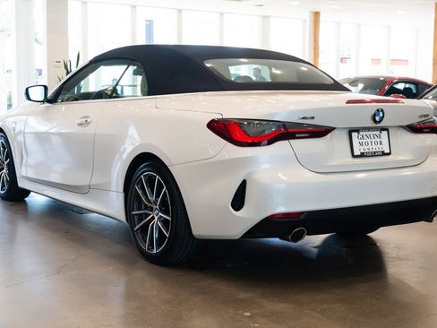 Used 2022 BMW 430i xDrive Convertible w/ Convenience Package AWD/4WD image 6