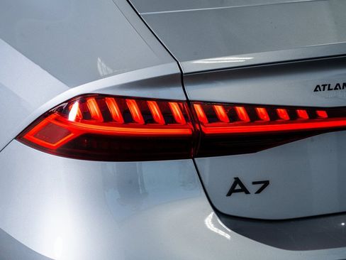 Used 2022 Audi A7 3.0T Premium Plus image 23