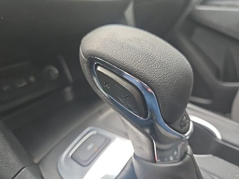 Used 2024 Chevrolet Equinox LT AWD/4WD image 61