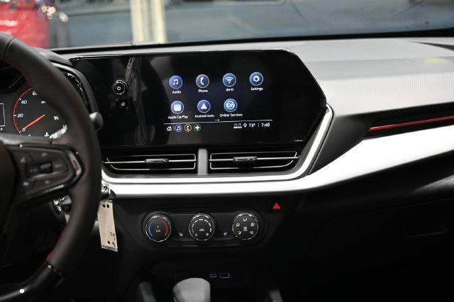 New 2026 Chevrolet Trax RS w/ Sunroof Package FWD image 14