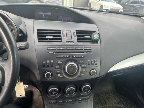 Used 2012 MAZDA MAZDA3 Touring image 3