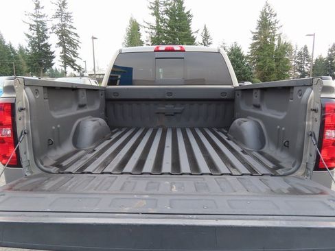 Used 2017 Chevrolet Silverado 1500 LT w/ LT Plus Package image 7