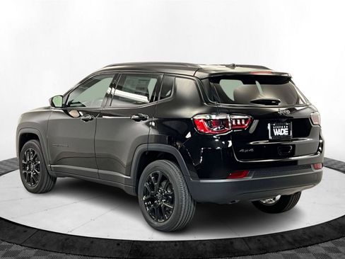 New 2026 Jeep Compass Latitude AWD/4WD image 3