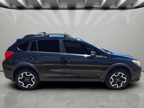 Used 2016 Subaru Crosstrek 2.0i Limited AWD/4WD image 6