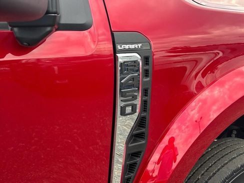 Used 2024 Ford F450 Lariat w/ Lariat Ultimate Package AWD/4WD image 12