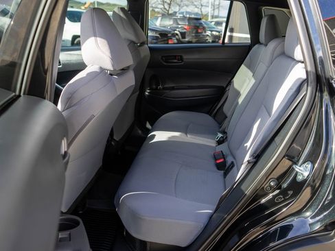 Used 2024 Toyota Corolla Cross SE w/ Moonroof Package image 13