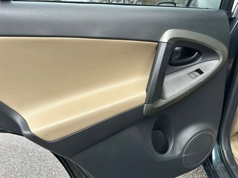 Used 2011 Toyota RAV4 Limited w/ Limited Extra Value Pkg image 28