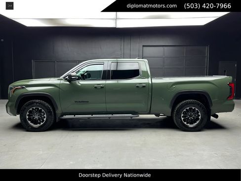 Used 2023 Toyota Tundra SR5 w/ SR5 Premium Package image 4