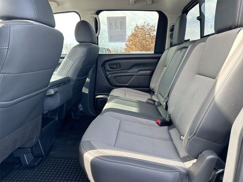 Used 2019 Nissan Titan S w/ S Utility Package image 22