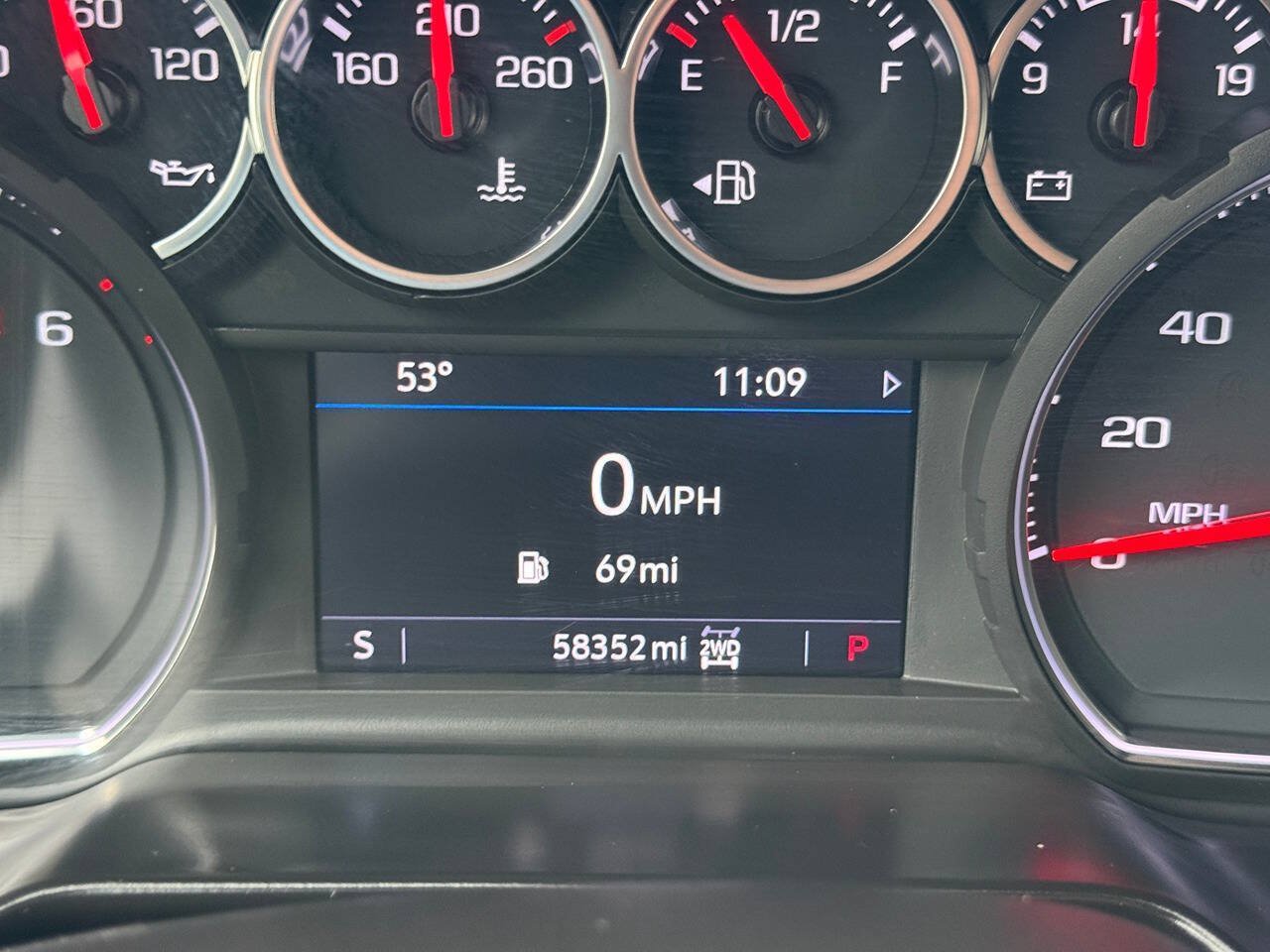 Used 2023 Chevrolet Suburban LS AWD/4WD image 9