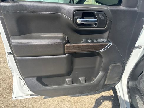 Used 2022 Chevrolet Silverado 1500 LT image 11