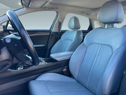 Used 2022 Kia K5 EX image 5