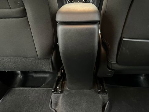 Used 2025 Chevrolet TrailBlazer LT AWD/4WD image 21