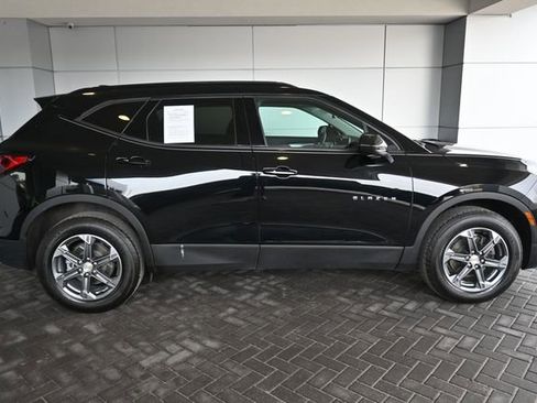 Used 2024 Chevrolet Blazer LT w/ Convenience Package image 6