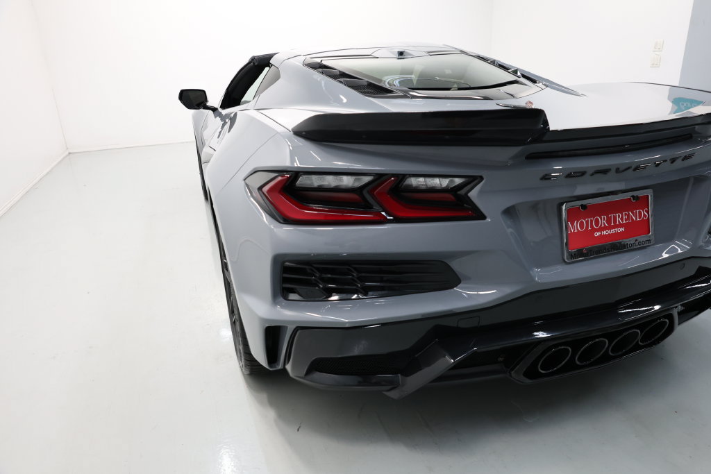 Used 2024 Chevrolet Corvette Z06 w/ Stealth Interior Trim Package RWD image 80