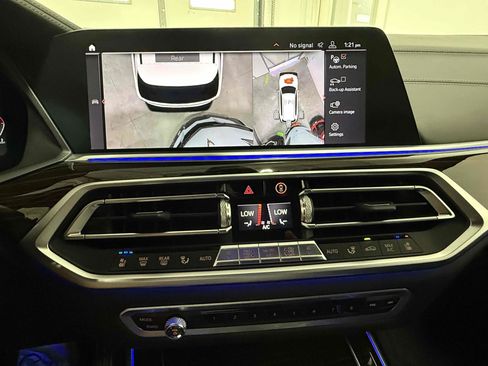 Used 2020 BMW X7 M50i w/ Executive Package AWD/4WD image 66